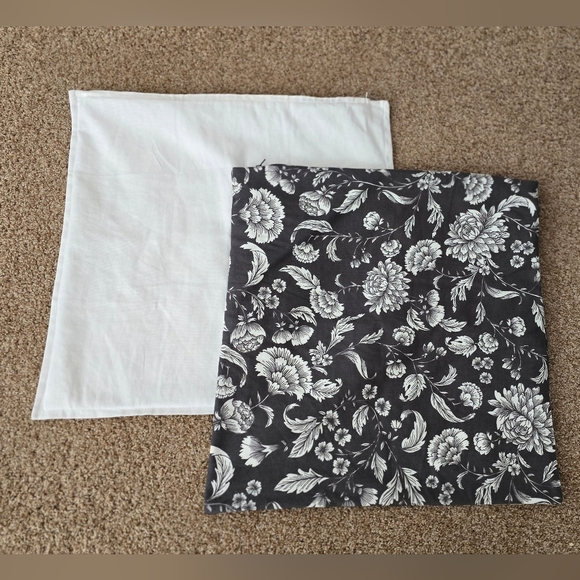 2 ikea pillow covers, 20x20 - Picture 1 of 5